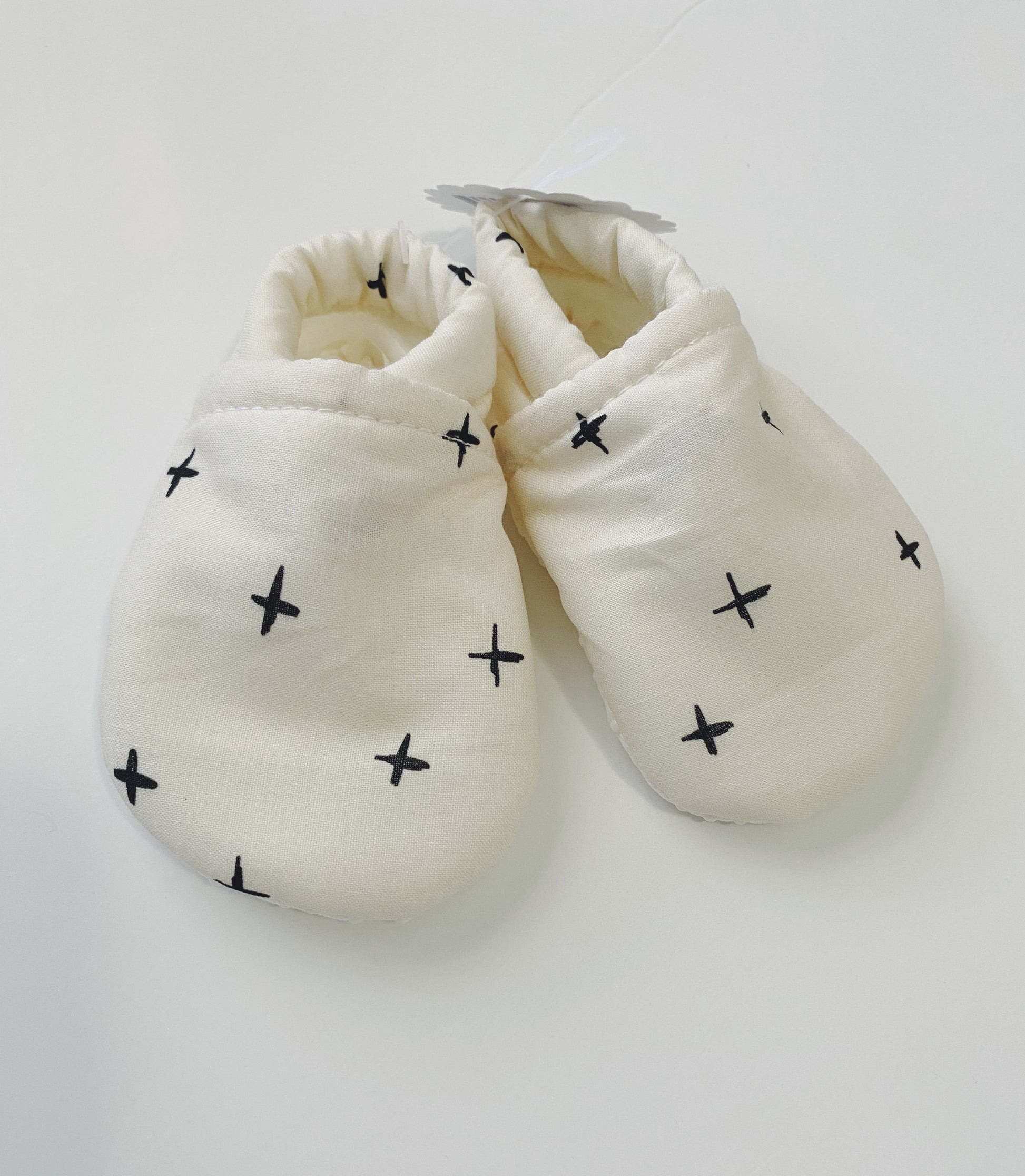 handmade soft baby shoes stitch